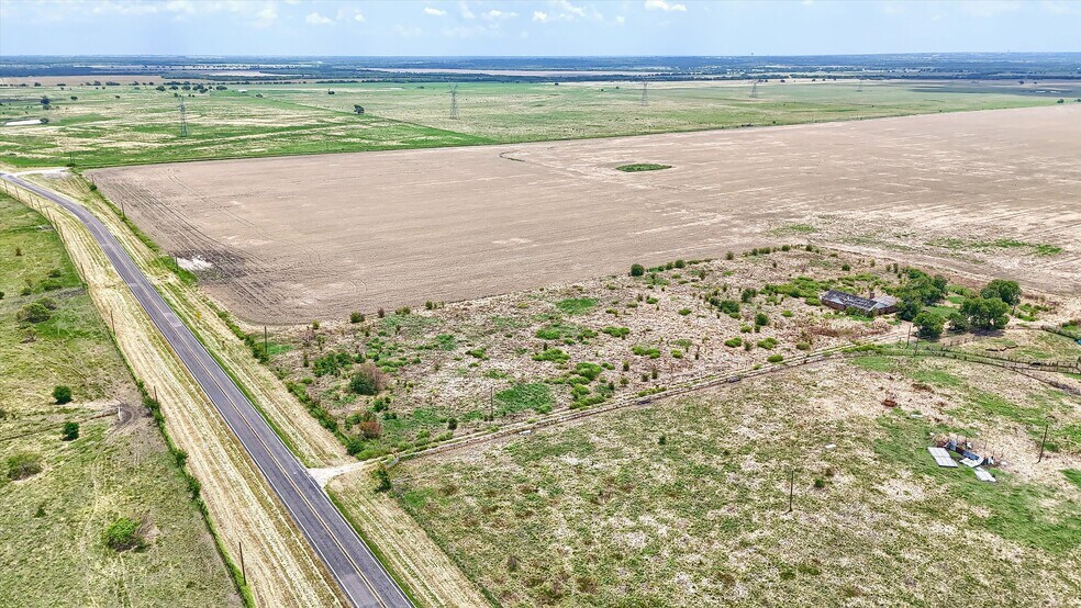 More Photos Of FM 902 & Wall Street, Howe Land For Sale