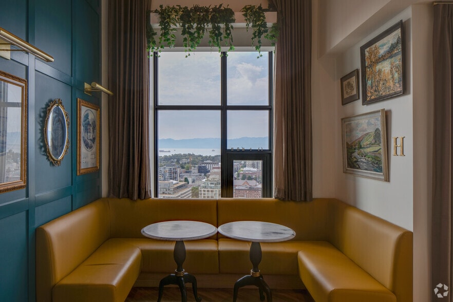 More Photos Of 1700 Blanshard St, Victoria Apartments For Lease