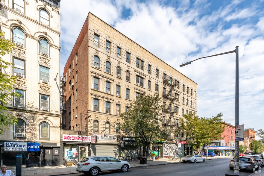 More Photos Of 160 Havemeyer St, Brooklyn Apartments For Lease