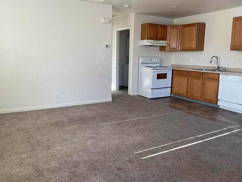 More Photos Of 330 Stewart St, Reno Multifamily For Sale