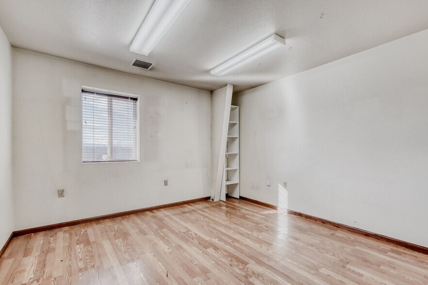 More Photos Of 8681 Rosemary St, Commerce City Warehouse For Sale