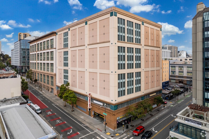 More Photos Of 1000 Van Ness Ave, San Francisco Apartments For Lease