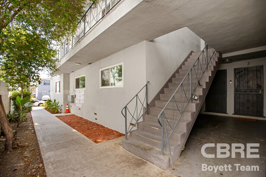 More Photos Of 5933 Barton Ave, Los Angeles Apartments For Sale