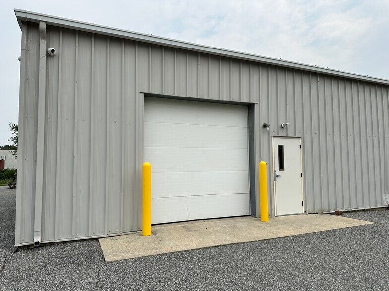 More Photos Of 1980 S West Blvd, Vineland Manufacturing For Lease