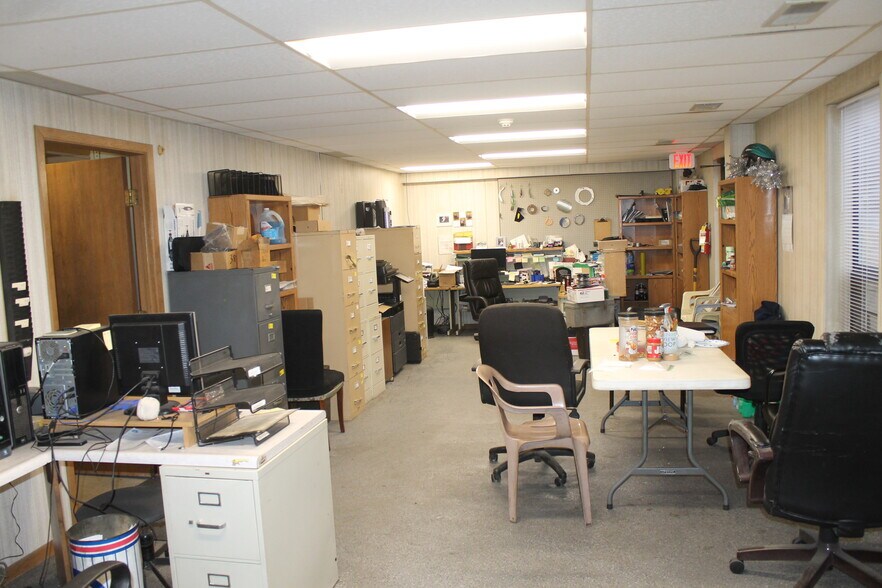 More Photos Of 1169 Lyon Rd, Batavia Manufacturing For Sale