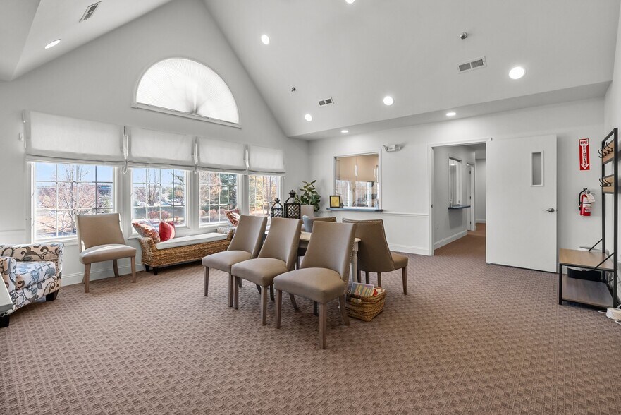 More Photos Of 790 Newtown Yardley Rd, Newtown Medical For Sale