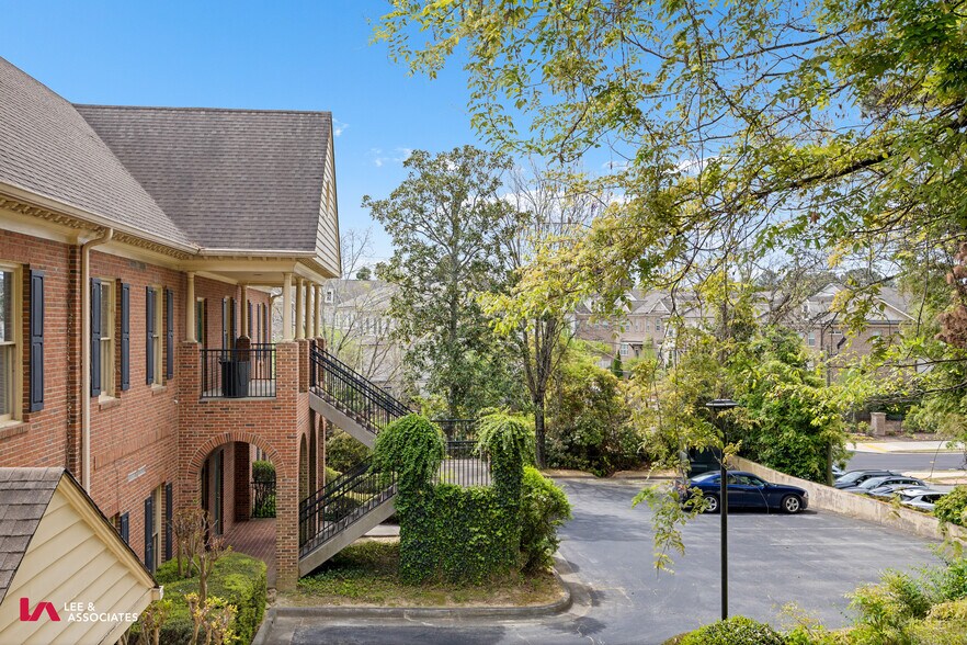 More Photos Of 1776 Old Spring House Ln, Dunwoody Medical For Lease