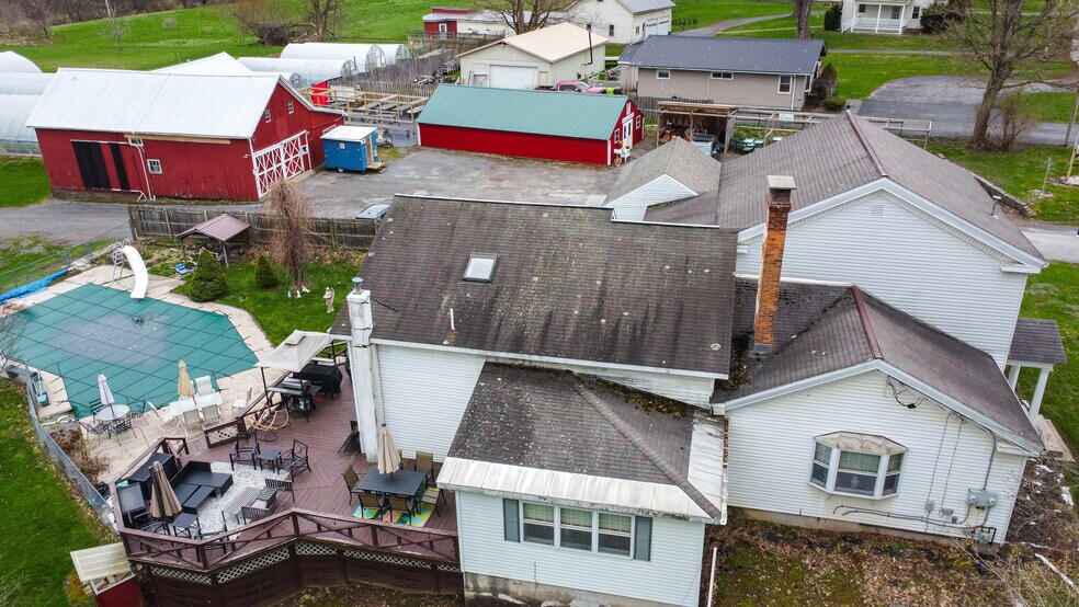 More Photos Of 2774 Oneida St, Sauquoit Specialty For Sale