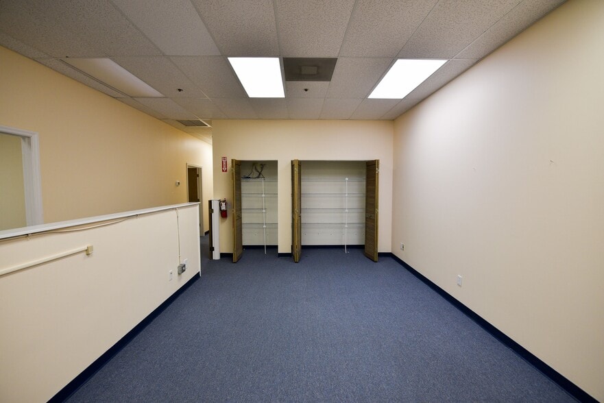 More Photos Of 1209 Tech Blvd, Tampa Loft Creative Space For Lease