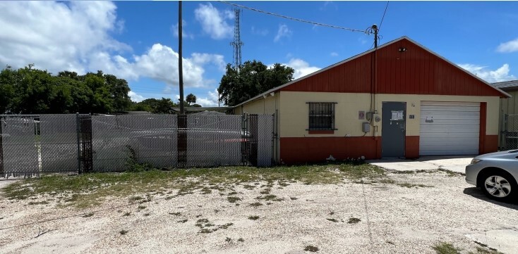 Primary Photo Of 815 Main St, Titusville Warehouse For Lease