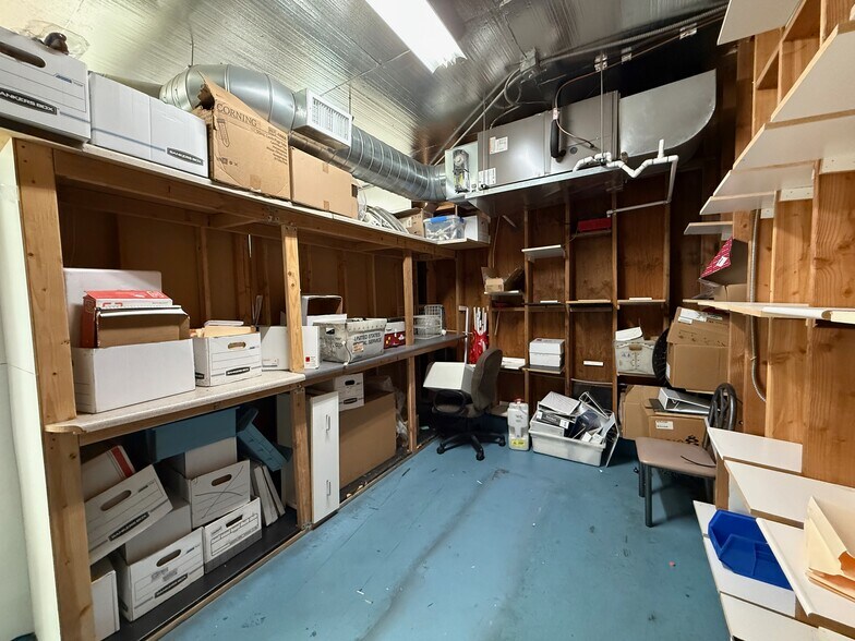 More Photos Of 7304 Canby Ave, Reseda Apartments For Sale