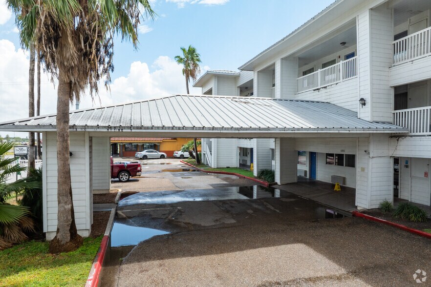 More Photos Of 6301 Interstate 37, Corpus Christi Hospitality For Sale