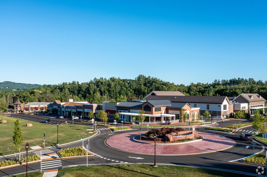 More Photos Of 21 Ensign Dr, Avon Unknown For Lease