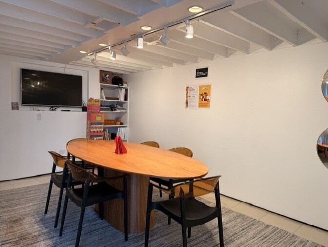 More Photos Of 3030 SW 28th St, Miami Office For Lease