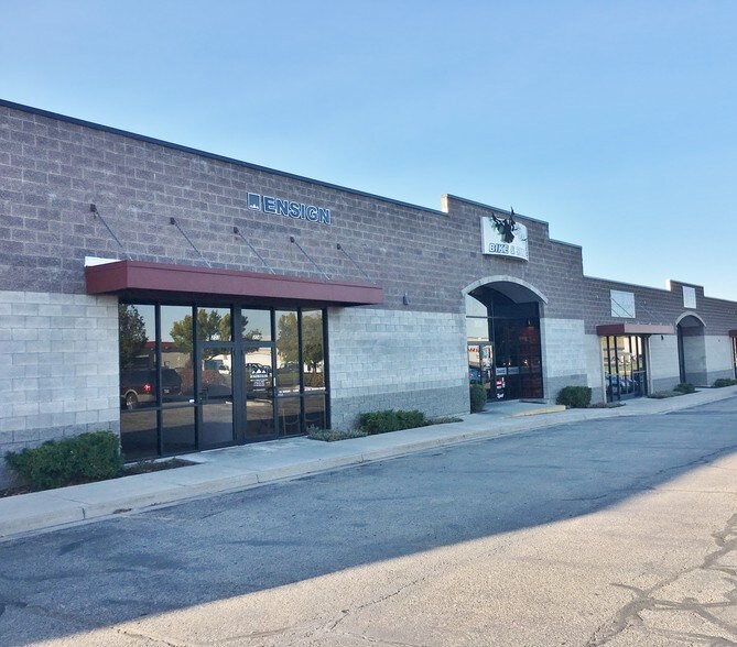 More Photos Of 1565 W Hill Field Rd, Layton Showroom For Lease