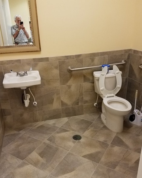 More Photos Of 709 S Federal Hwy, Boynton Beach Medical For Sale