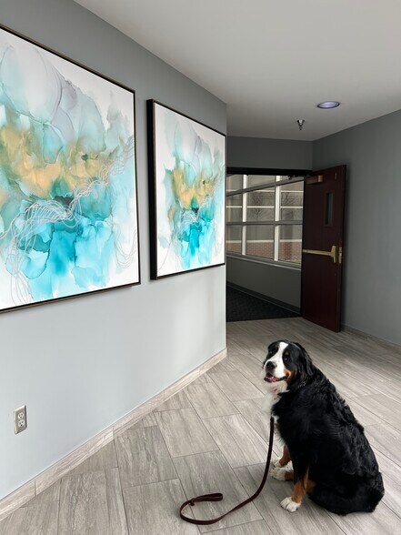 More Photos Of 30201 Orchard Lake Rd, Farmington Hills Office For Sale