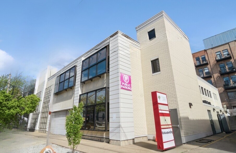 More Photos Of 100 S Ashland Ave, Chicago Apartments For Lease