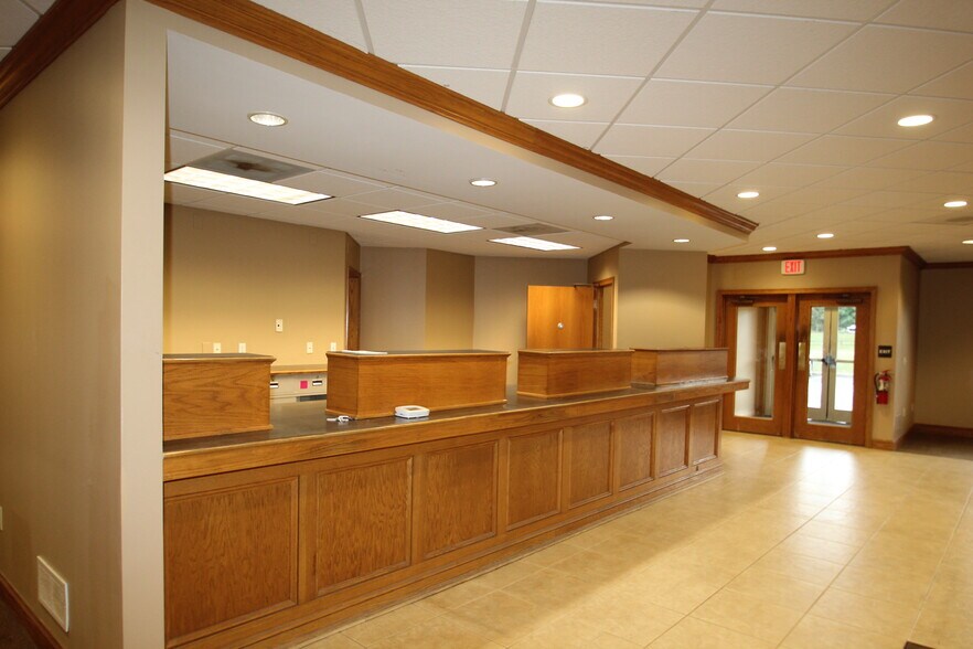 More Photos Of 285 E Reagan Dr, Medina Office For Lease