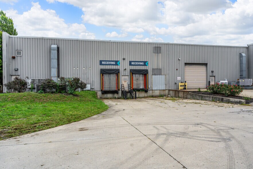 More Photos Of 3865 Symmes Rd, Hamilton Warehouse For Lease