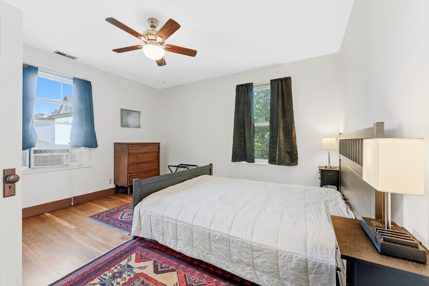 More Photos Of 320 Watts St, Morgantown Apartments For Sale