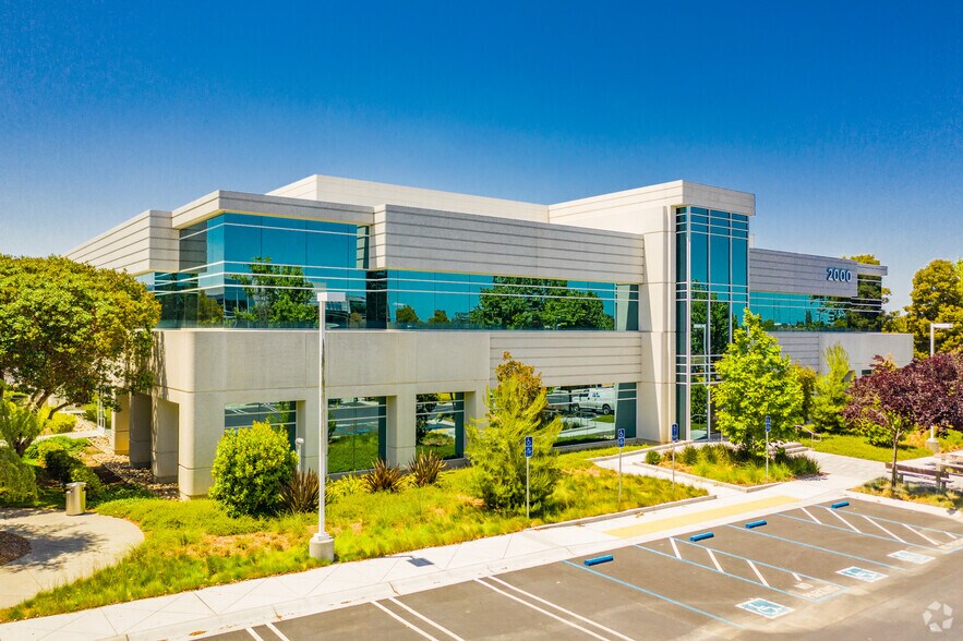 More Photos Of 1400 Bridge Pky, Redwood City Unknown For Lease