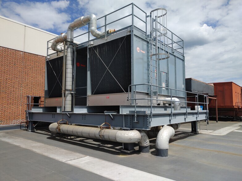 More Photos Of 204 Kinsley Ave, Providence Warehouse For Sale