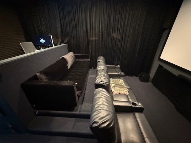 More Photos Of 2909 E 1st St, Los Angeles Office For Sale