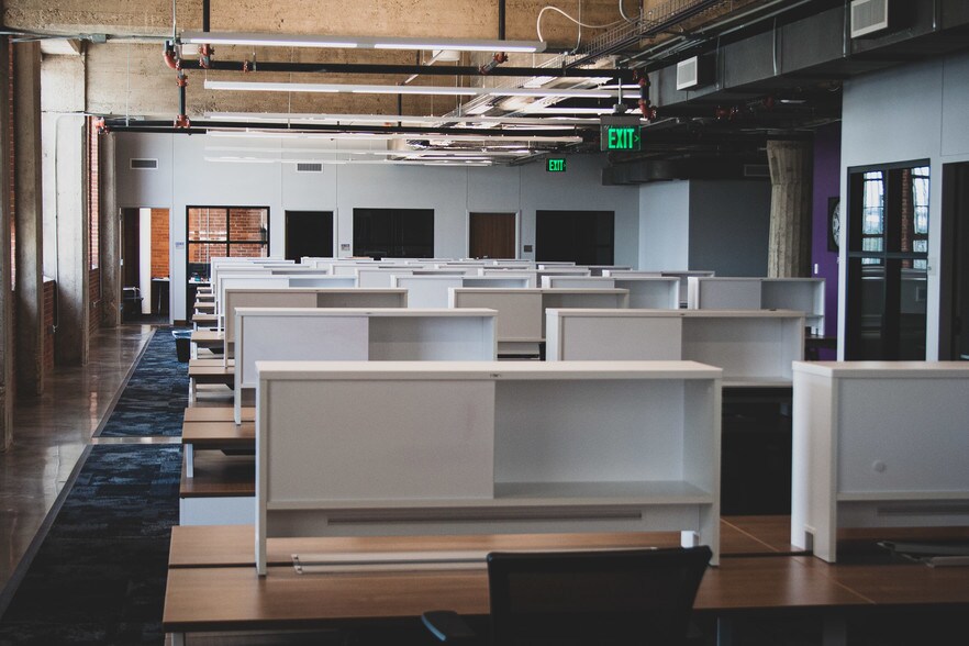 More Photos Of 210 E 8th St, Fort Worth Loft Creative Space For Sale