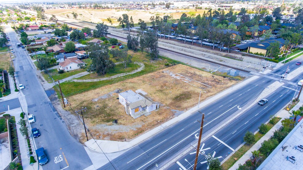 More Photos Of 8788 Citrus Ave, Fontana Land For Lease