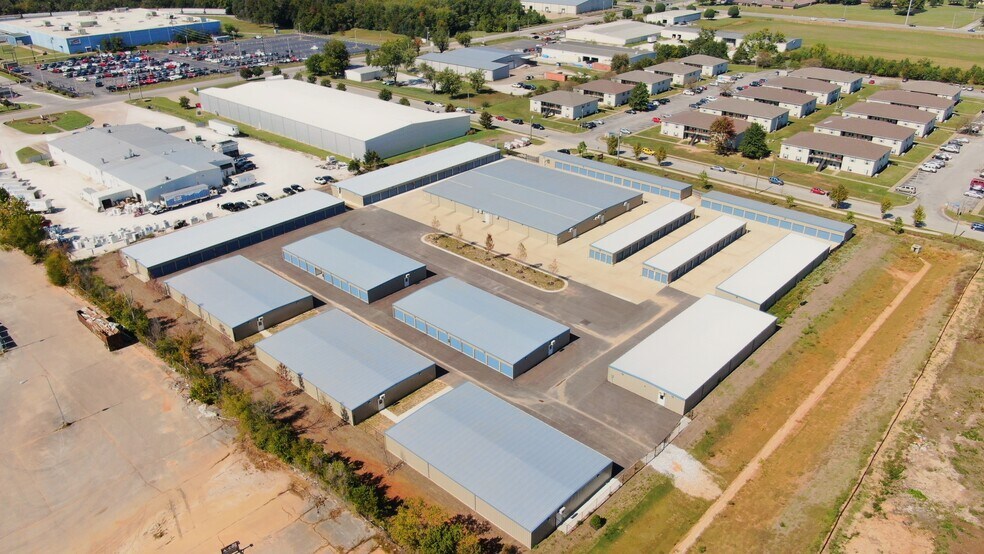 More Photos Of 1250 Commons Dr, Rogers Self Storage For Sale