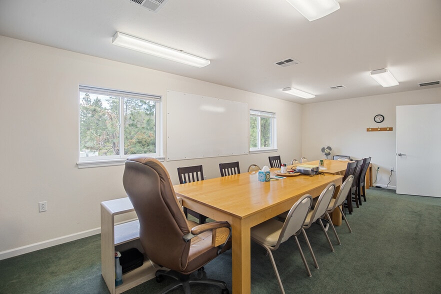 More Photos Of 459 Galice Rd, Merlin Religious Facility For Sale