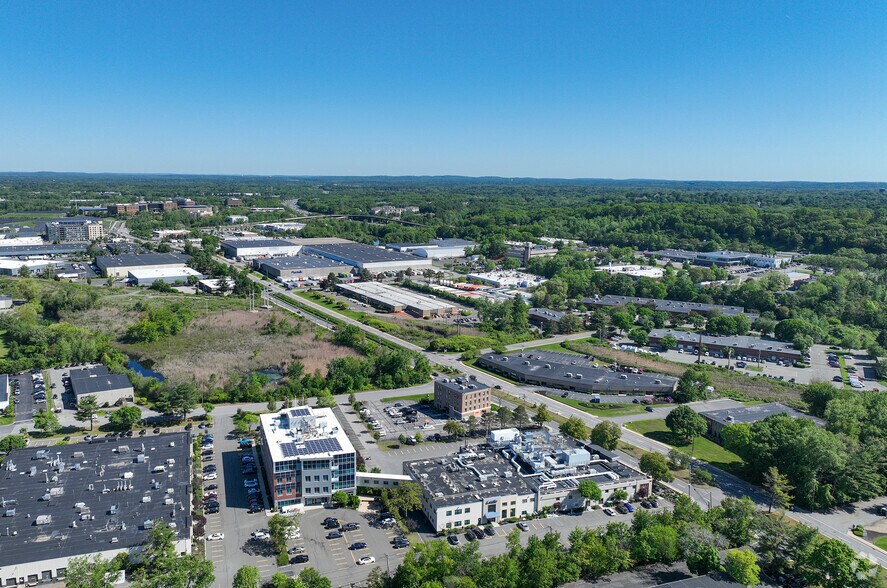 More Photos Of 34 Commerce Way, Woburn Research And Development For Lease