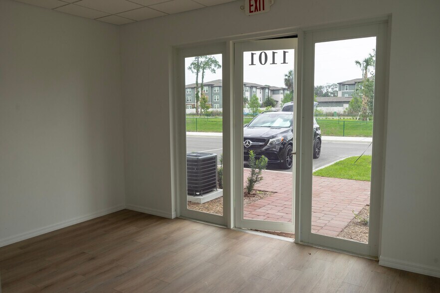 More Photos Of 205 Coastal Ln, West Melbourne Unknown For Lease
