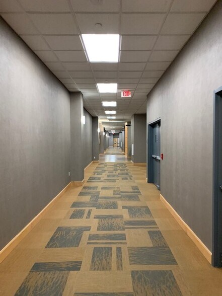 More Photos Of 122 E College Ave, Appleton Office For Lease