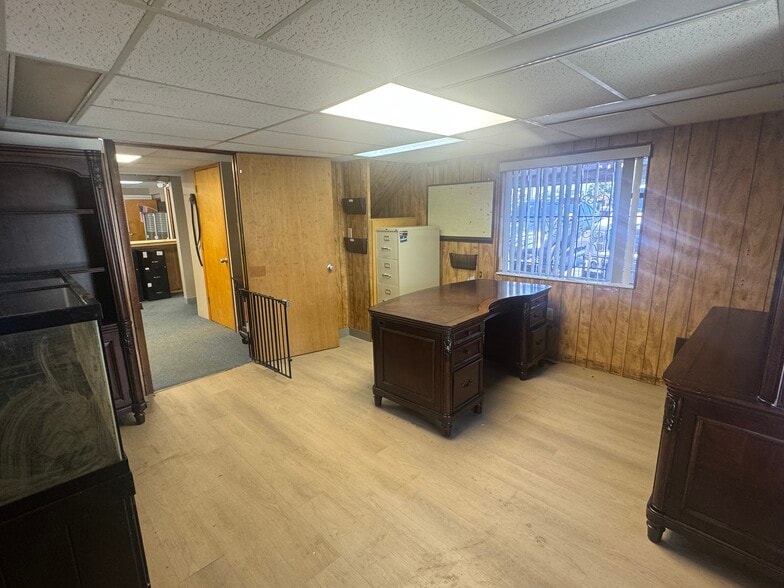 More Photos Of 6399 Haines Rd, Saint Petersburg Freestanding For Lease