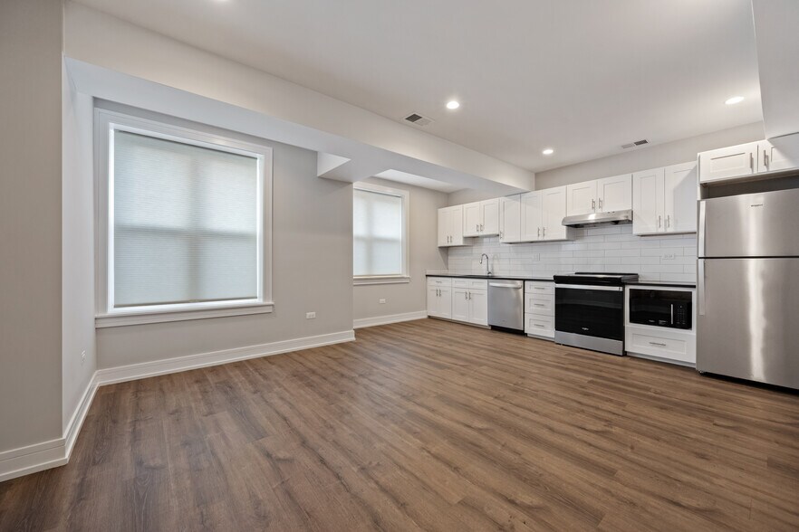 More Photos Of 1710 W Lunt Ave, Chicago Apartments For Sale