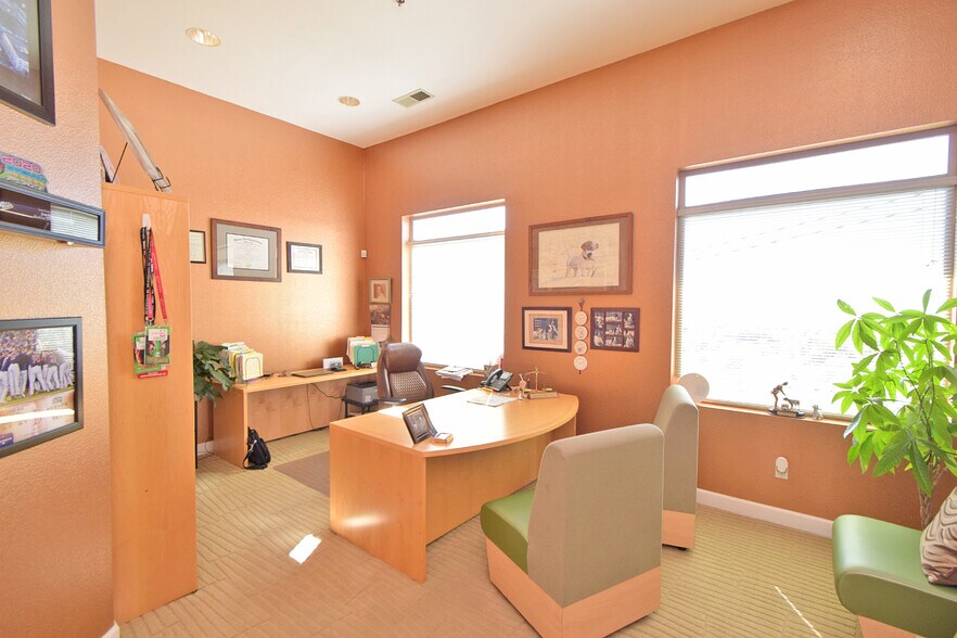 More Photos Of 1150 Selmi Dr, Reno Office For Lease