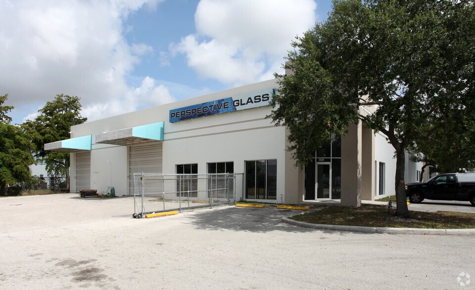 More Photos Of 1903 NW 40th Ct, Pompano Beach Warehouse For Lease