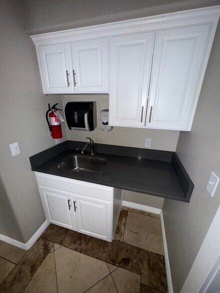 More Photos Of 568-574 E 1400 S, Orem Office For Lease