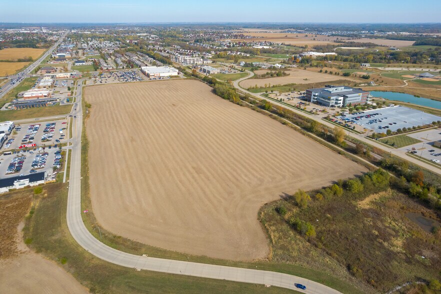More Photos Of Crosspark Rd, Coralville Land For Sale