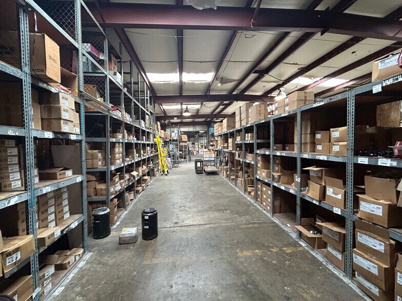 More Photos Of 1588 Ragan St, Memphis Warehouse For Sale