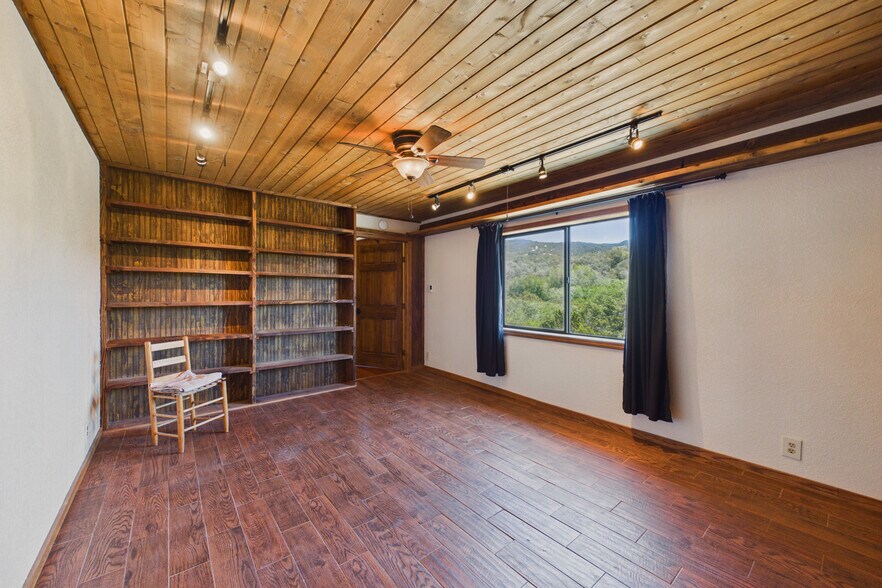 More Photos Of 949 Highway 82, Mountain Park Storefront Retail Residential For Sale
