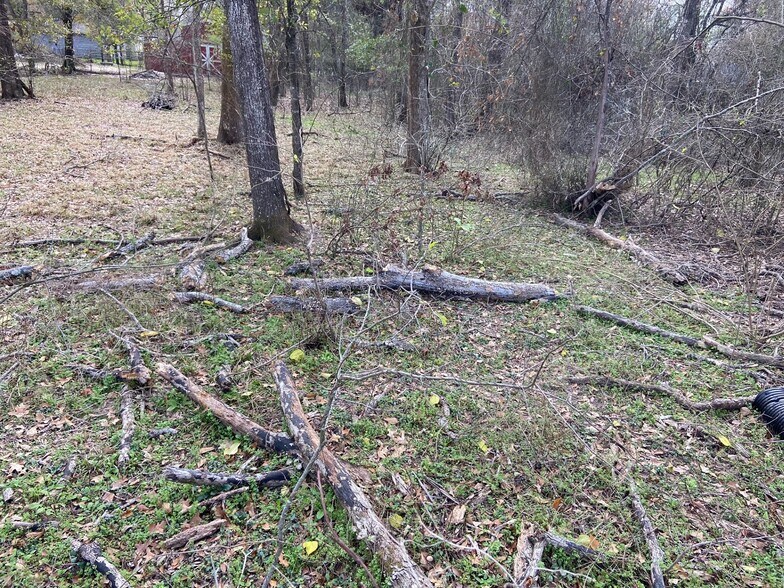 More Photos Of 1702 Bembridge Dr, Spring Land For Sale