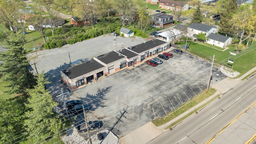 More Photos Of 10227 Lincoln Trl, Fairview Heights General Retail For Sale