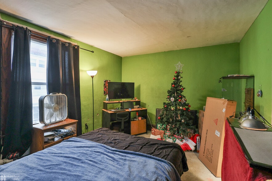 More Photos Of 301 E Bertsch St, Lansford Apartments For Sale