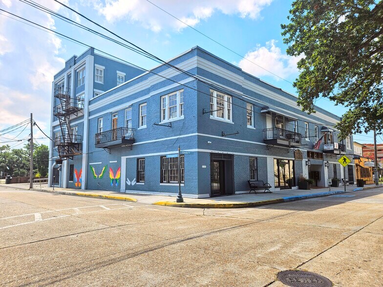 More Photos Of 309 Goode St, Houma Showroom For Sale