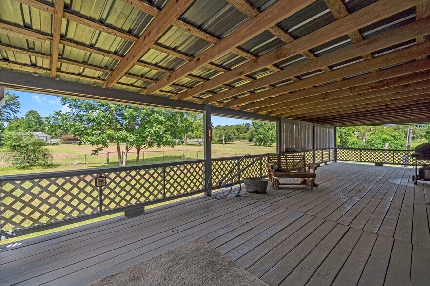 More Photos Of 3318 SH-146S, Livingston Mixed Retail For Sale