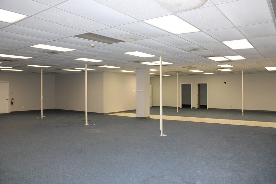 More Photos Of 3501 Turtle Creek Dr, Port Arthur Medical For Lease