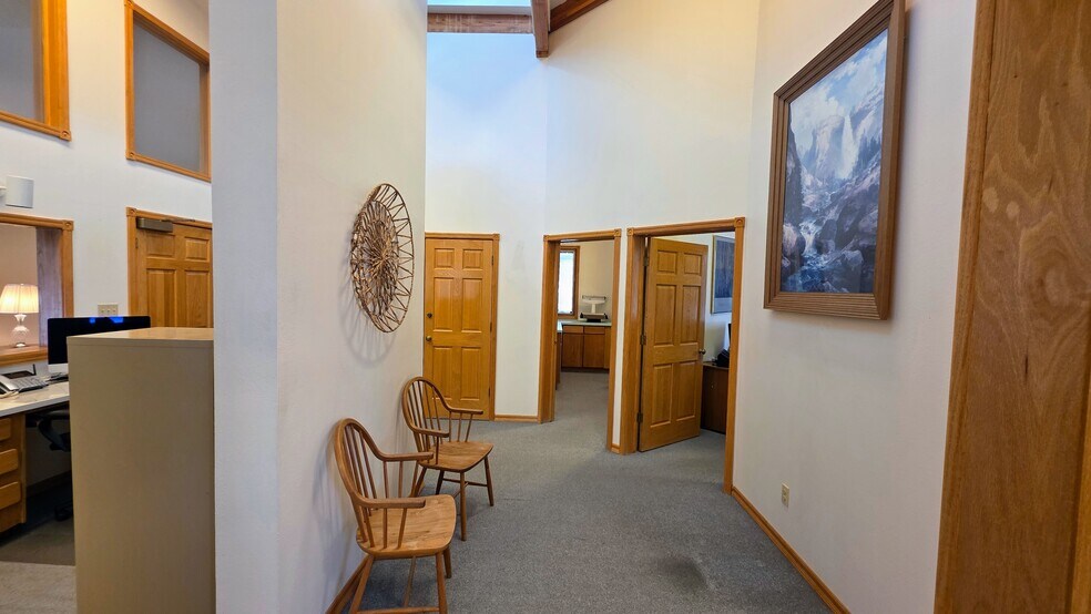More Photos Of 381 Rampart Range Rd, Woodland Park Medical For Sale